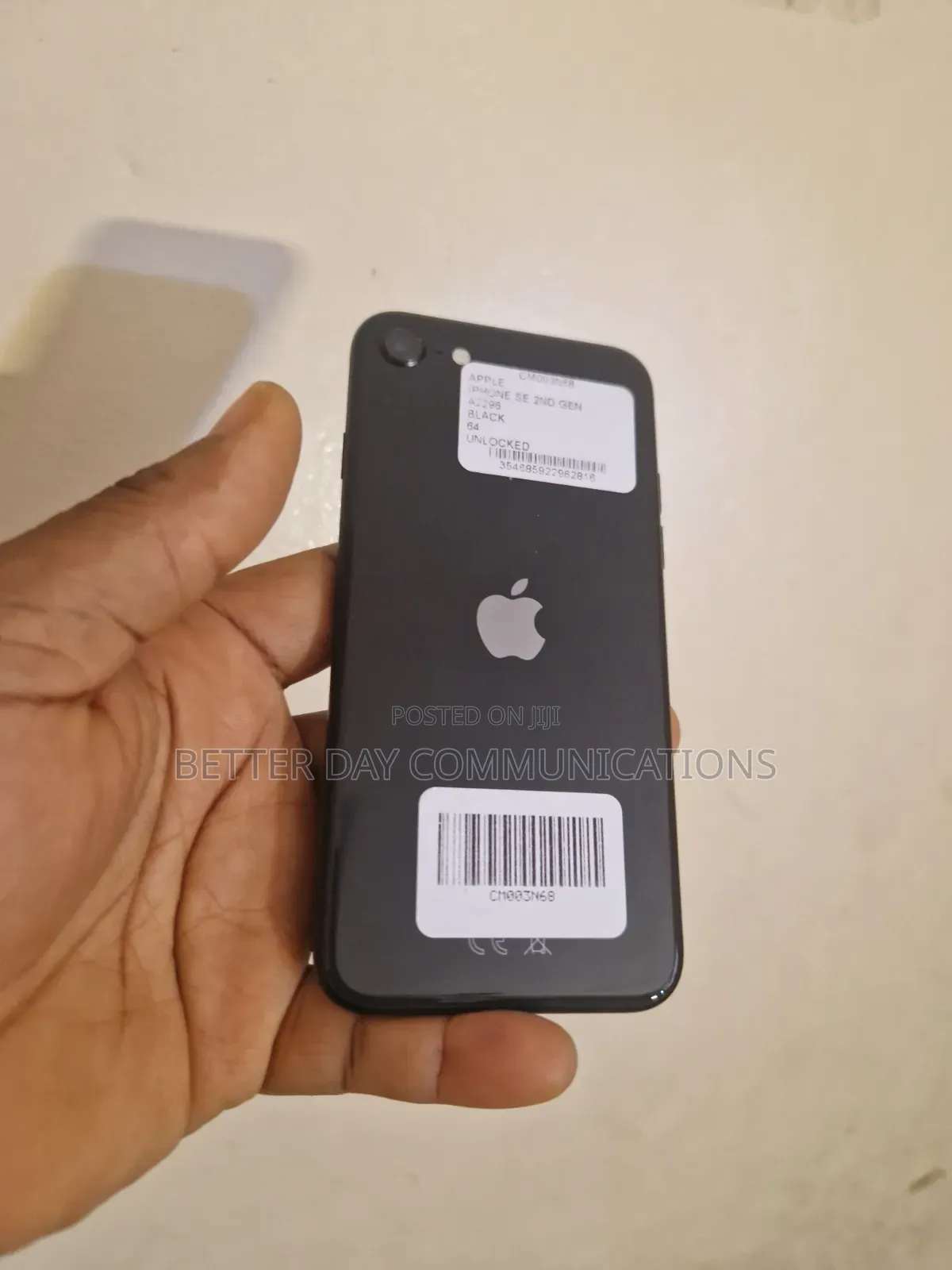 Apple iPhone SE (2020) 64 GB Black