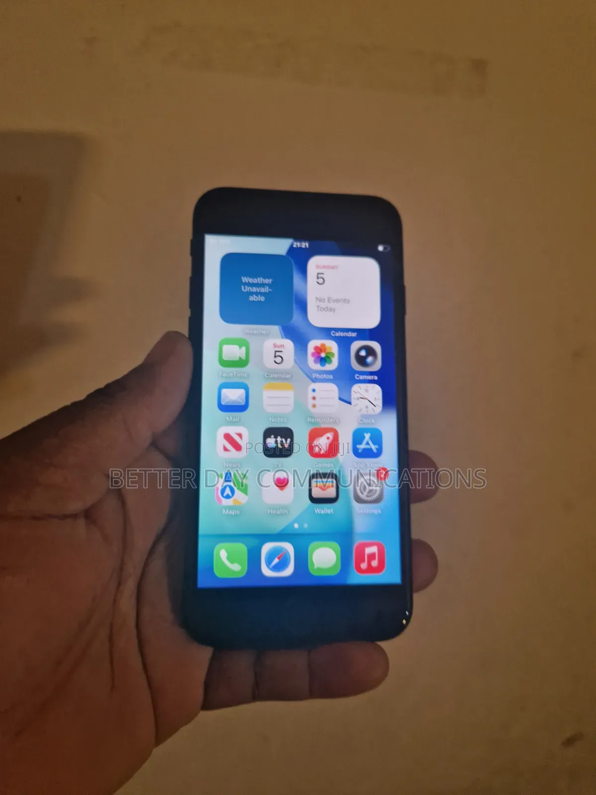 Apple iPhone SE (2020) 64 GB Black