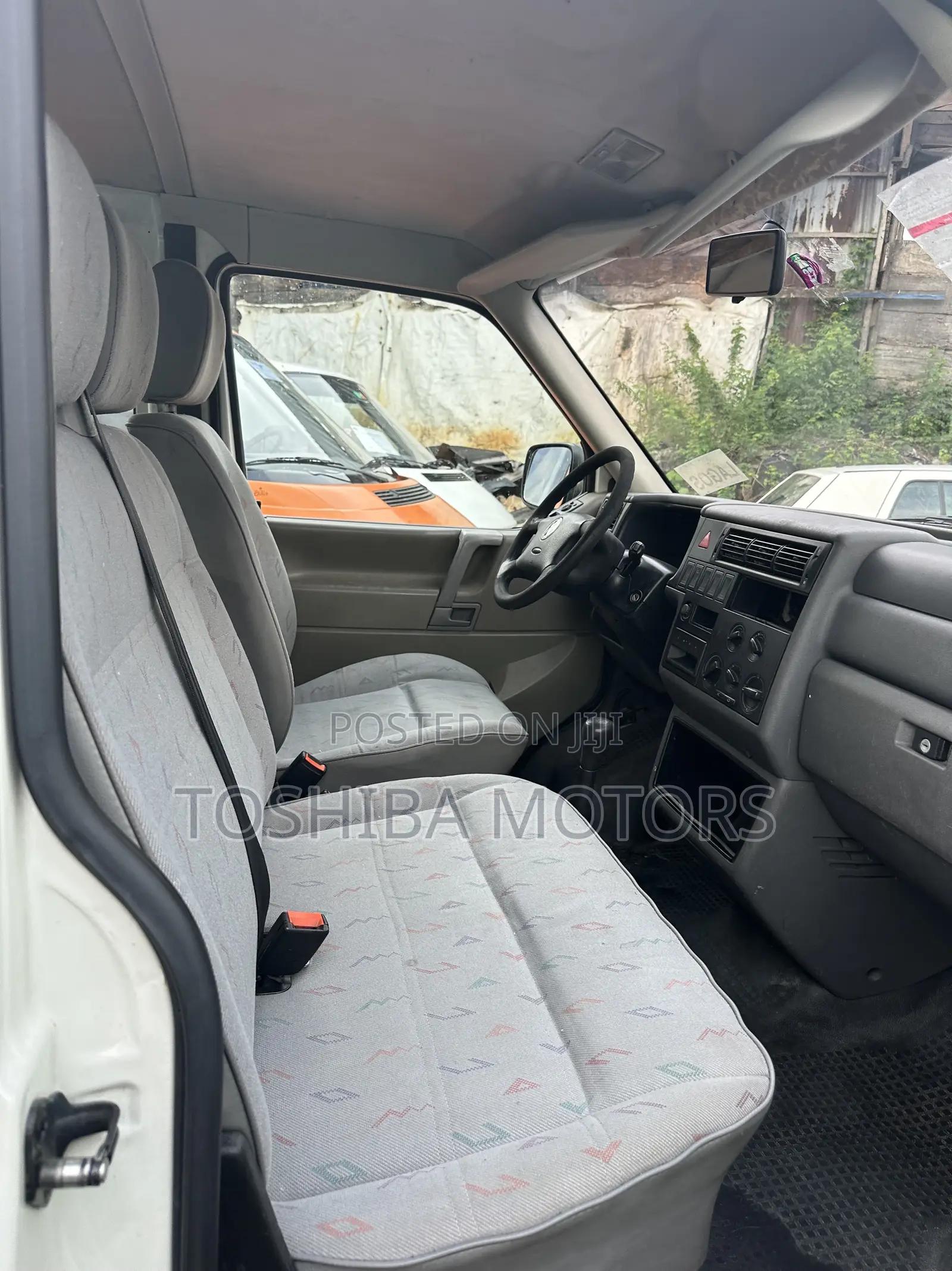 Volkswagen Transporter 2003 White