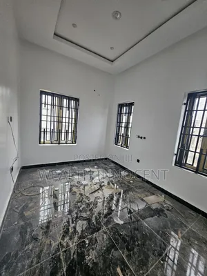 3bdrm Block of Flats in Kaura for rent