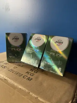 RS40+ Tennis Ball (60SKN)