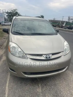 Toyota Sienna LE AWD 2006 Gold