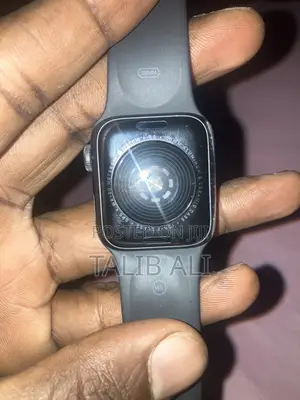 Apple Watch SE