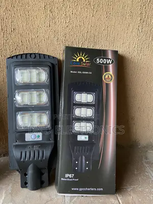 CoreSolar 500W All-in-One Solar Street Light Model: SSL-500W-CS