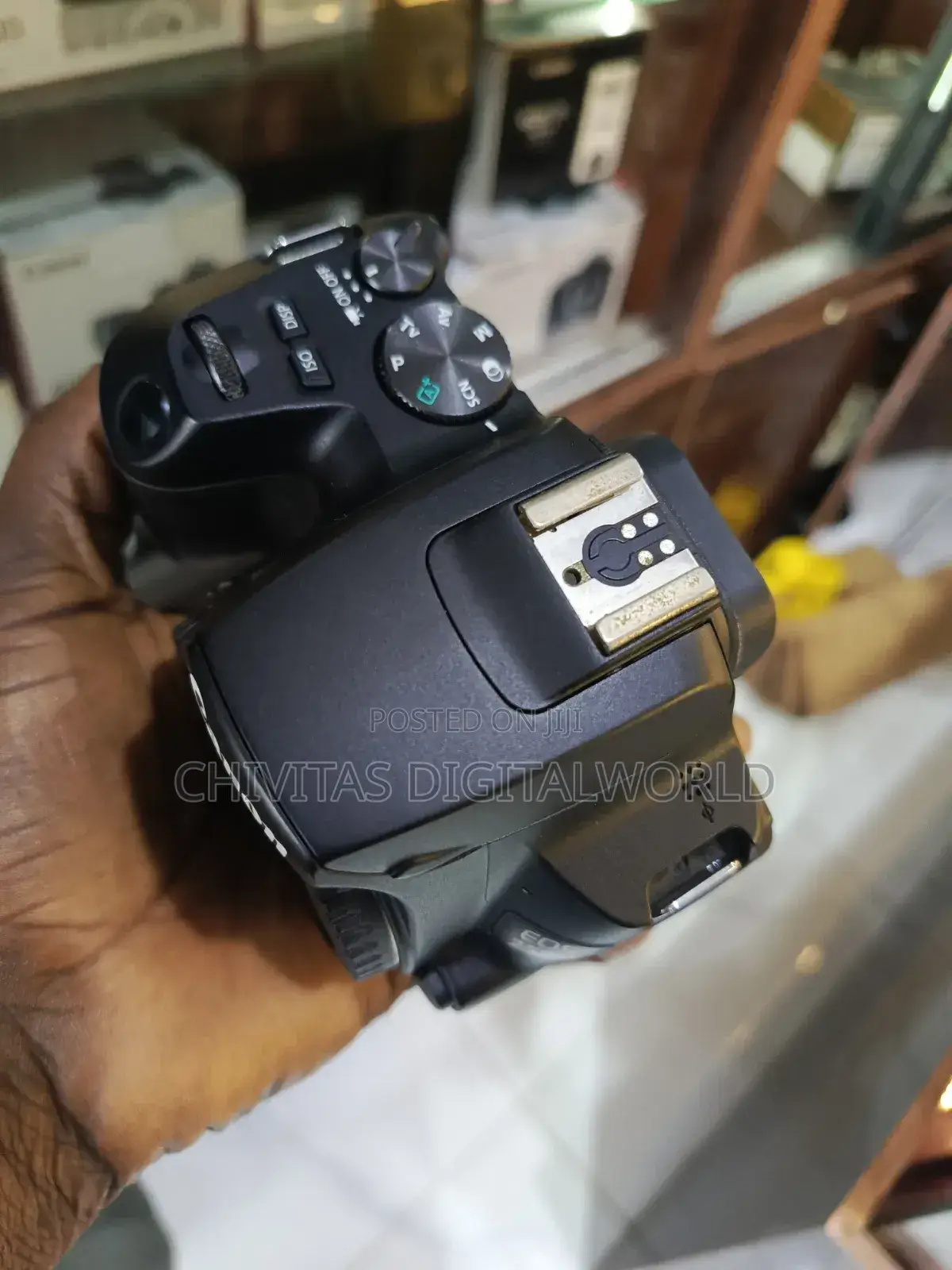 Canon EOS 250D Camera