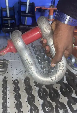 13 Ton Bow Shackle (Anchor Shackle)