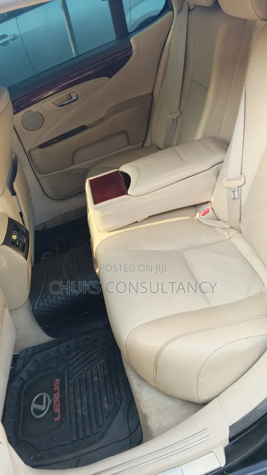 Lexus LS 460 2012 Black
