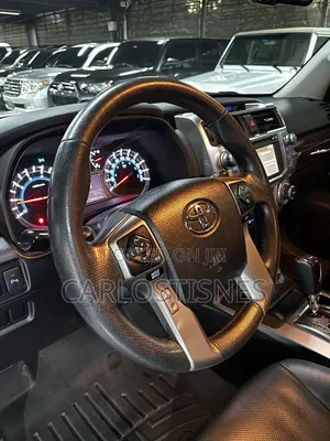 Toyota 4-Runner Limited 4x4 2018 White