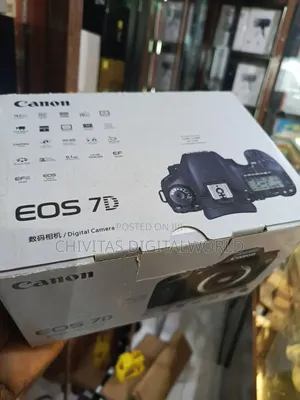 Canon EOS 7D Camera