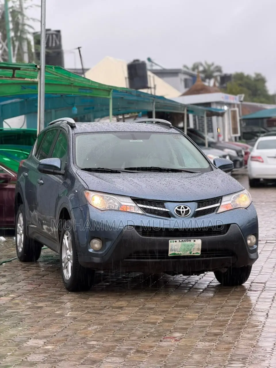 Toyota RAV4 2010 Blue