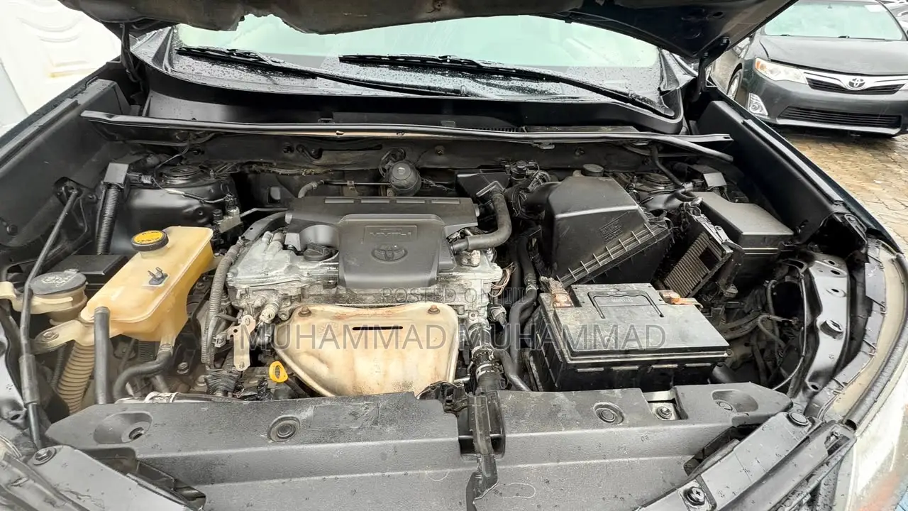 Toyota RAV4 2010 Blue