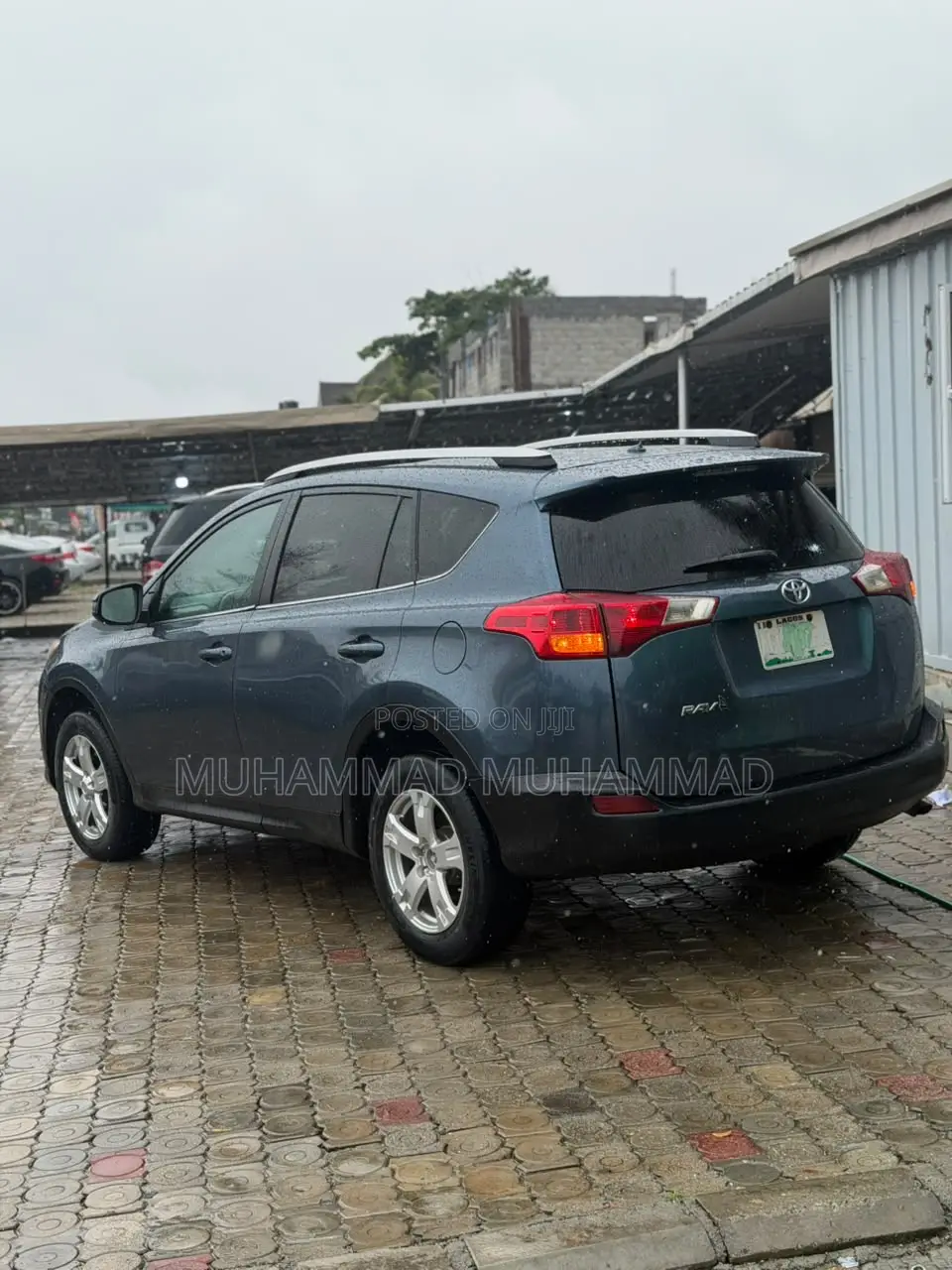 Toyota RAV4 2010 Blue