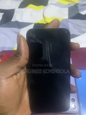 Apple iPhone 13 256 GB Black