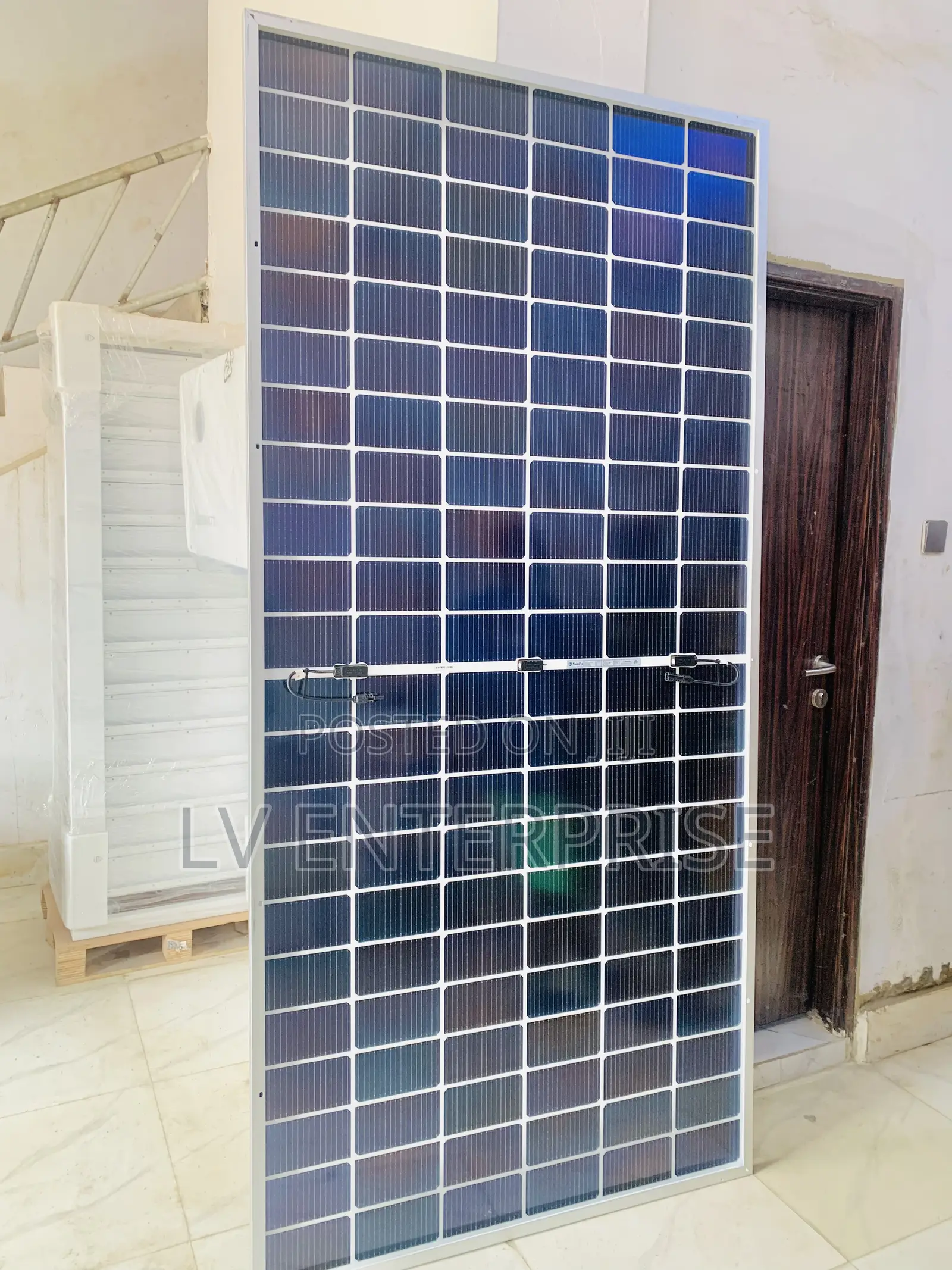 Solar Panel Jinko 650 Watts
