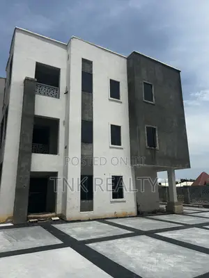 4bdrm Duplex in Kado for sale