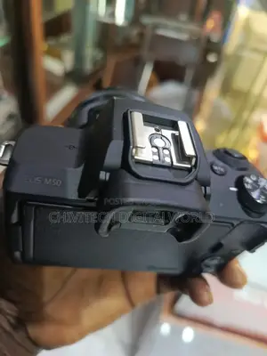 Canon EOS M50 Camera