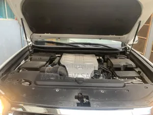 Lexus GX 2017 White