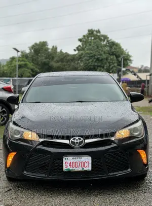 Toyota Camry SE 4dr Sedan (2.5L 4cyl 6A) 2016 Black