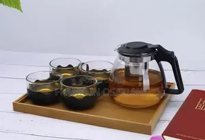 Glass Tea Pot Set With 4 Cups Tea Infuser