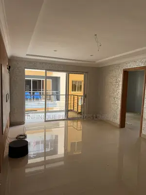 2bdrm Apartment in Lekki Phase 1 for rent