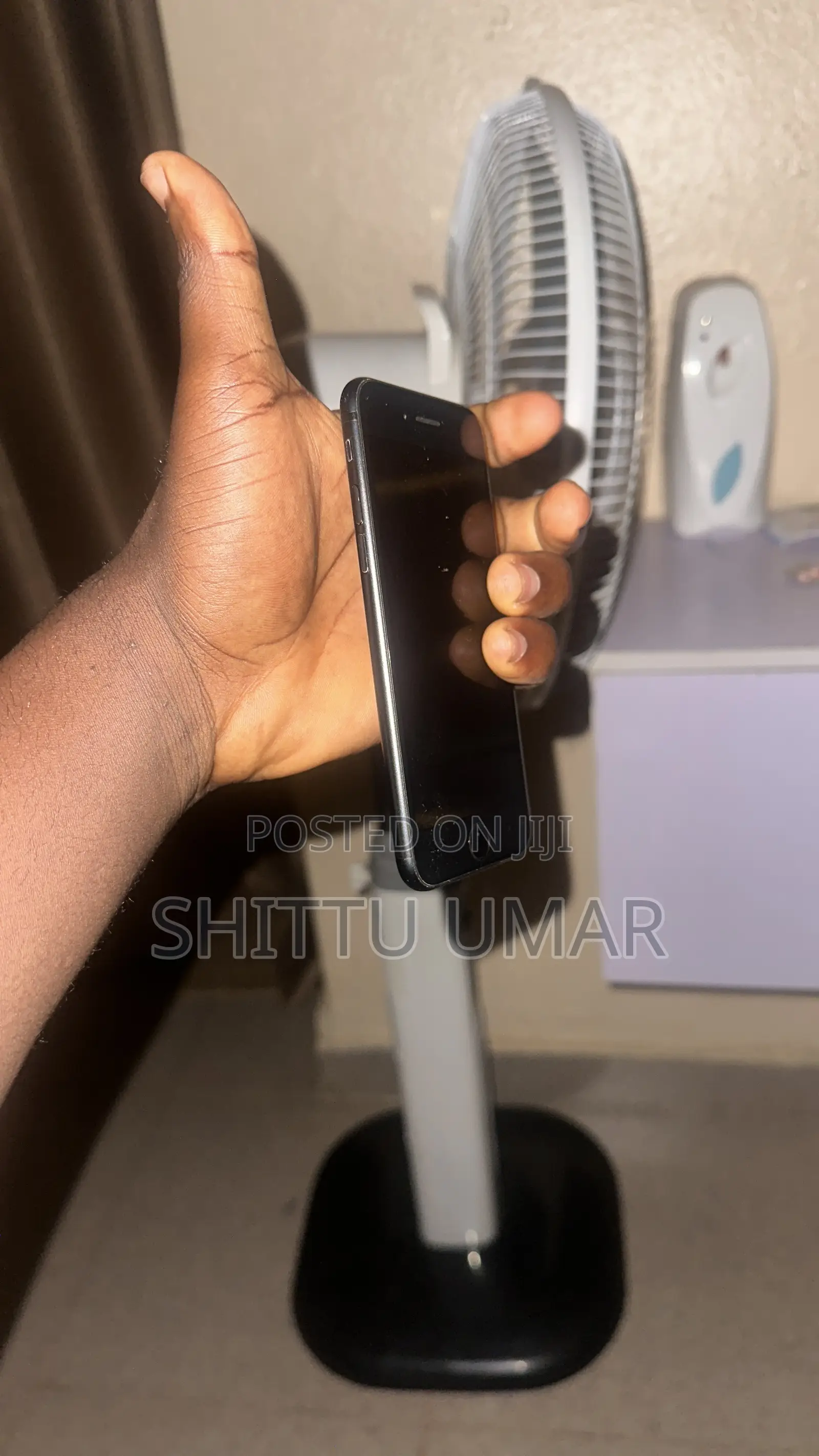 Apple iPhone 7 32 GB Black