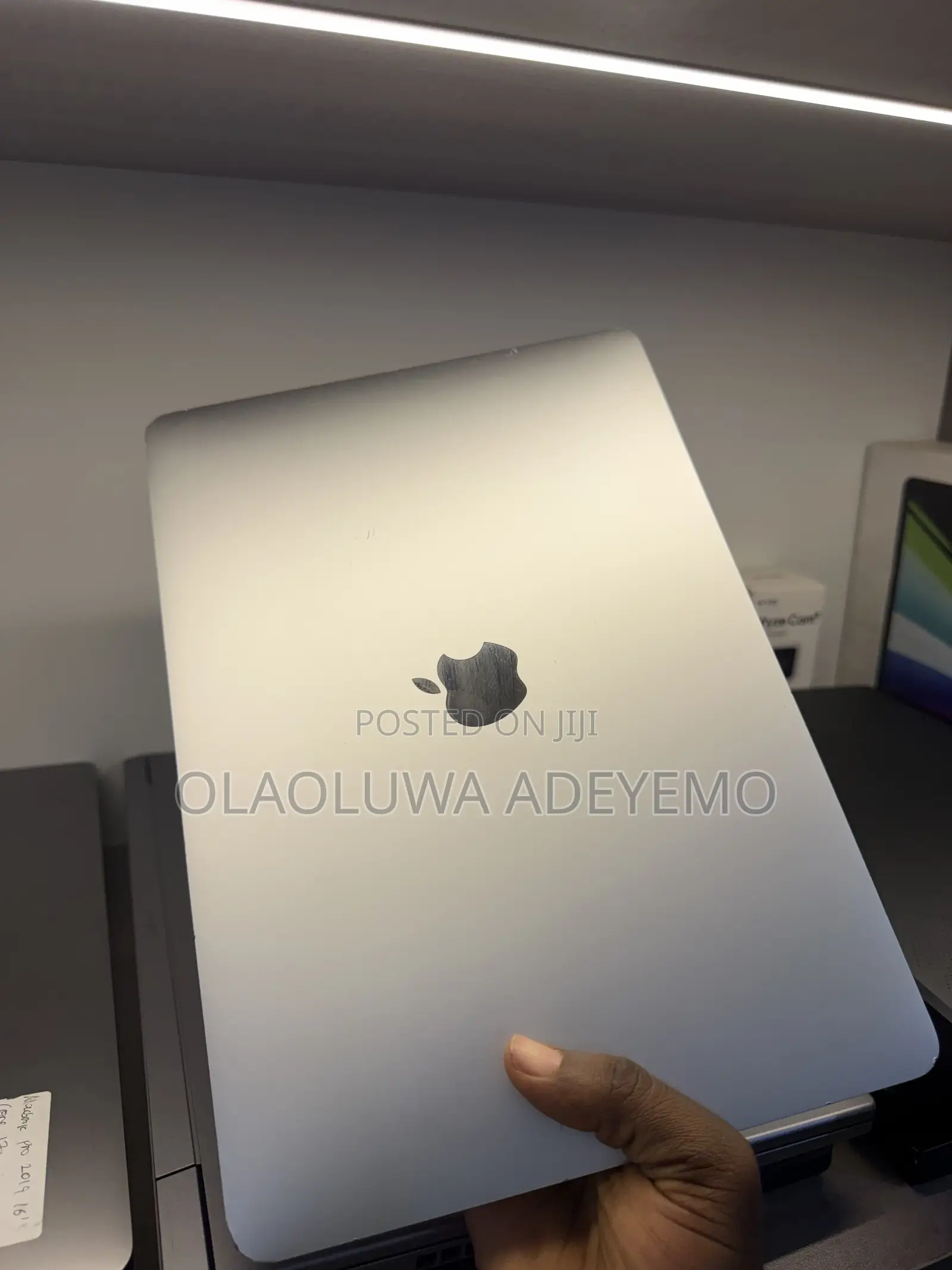 Laptop Apple MacBook Pro 2017 8GB Intel Core i5 SSD 128GB