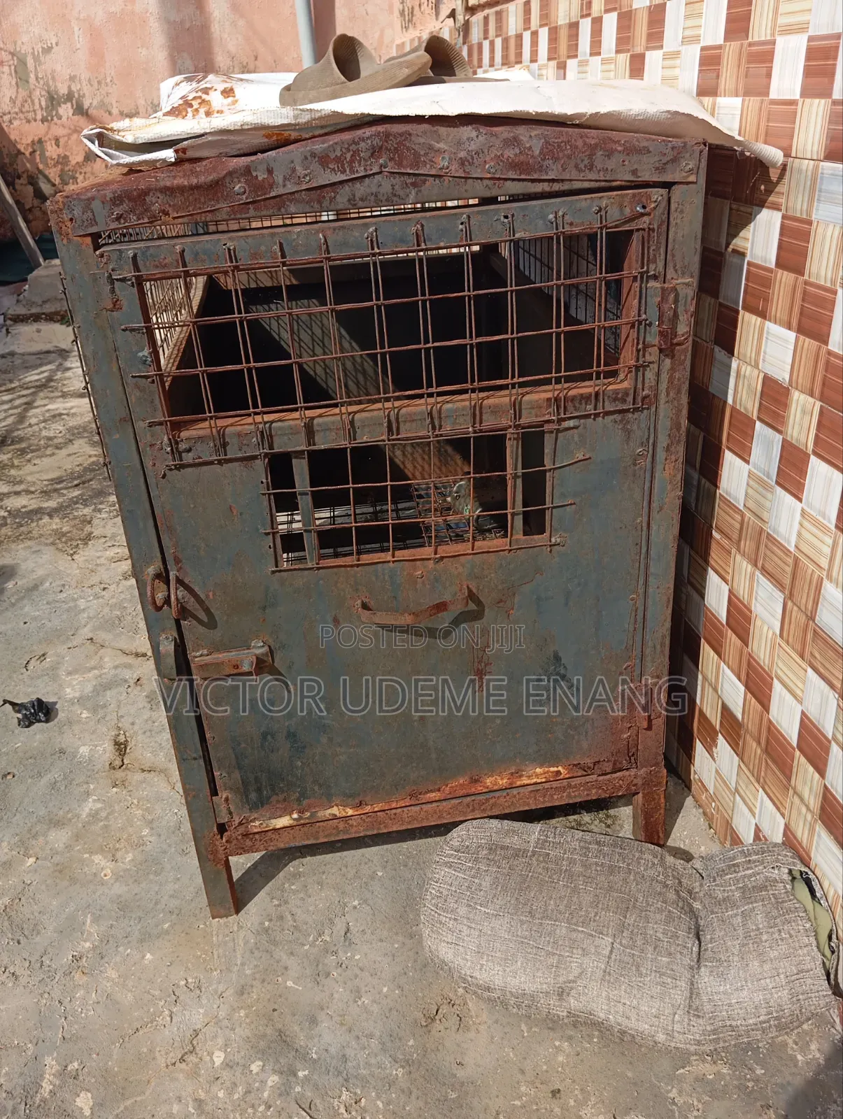 Dog Cage .