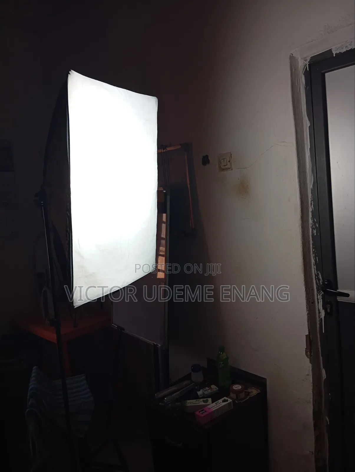 2 Light Box With Tripod Stand