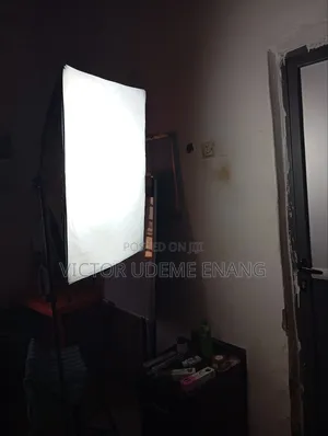 2 Light Box With Tripod Stand