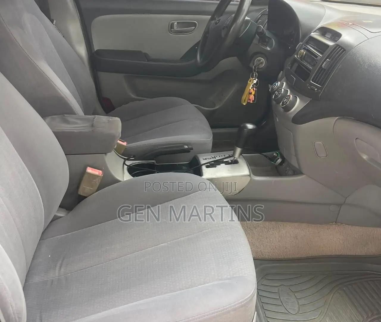 Hyundai Elantra 2009 Silver