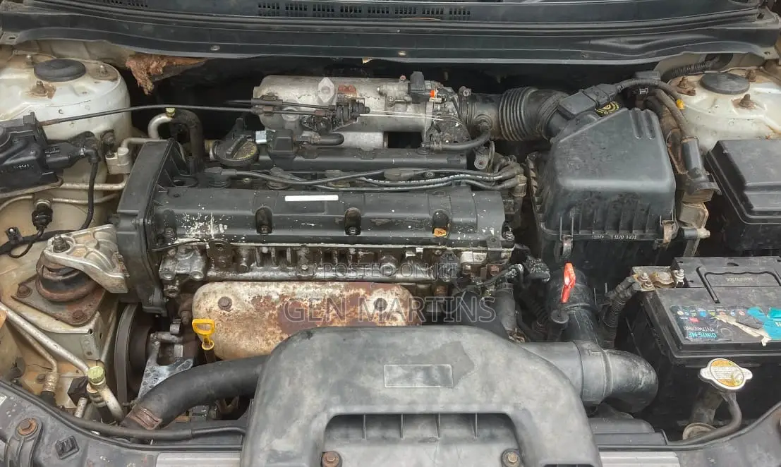 Hyundai Elantra 2009 Silver