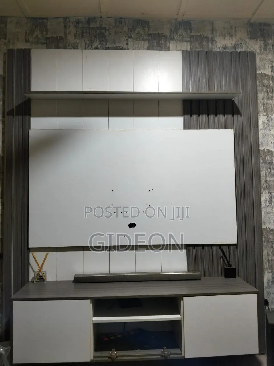 Room Cabinet