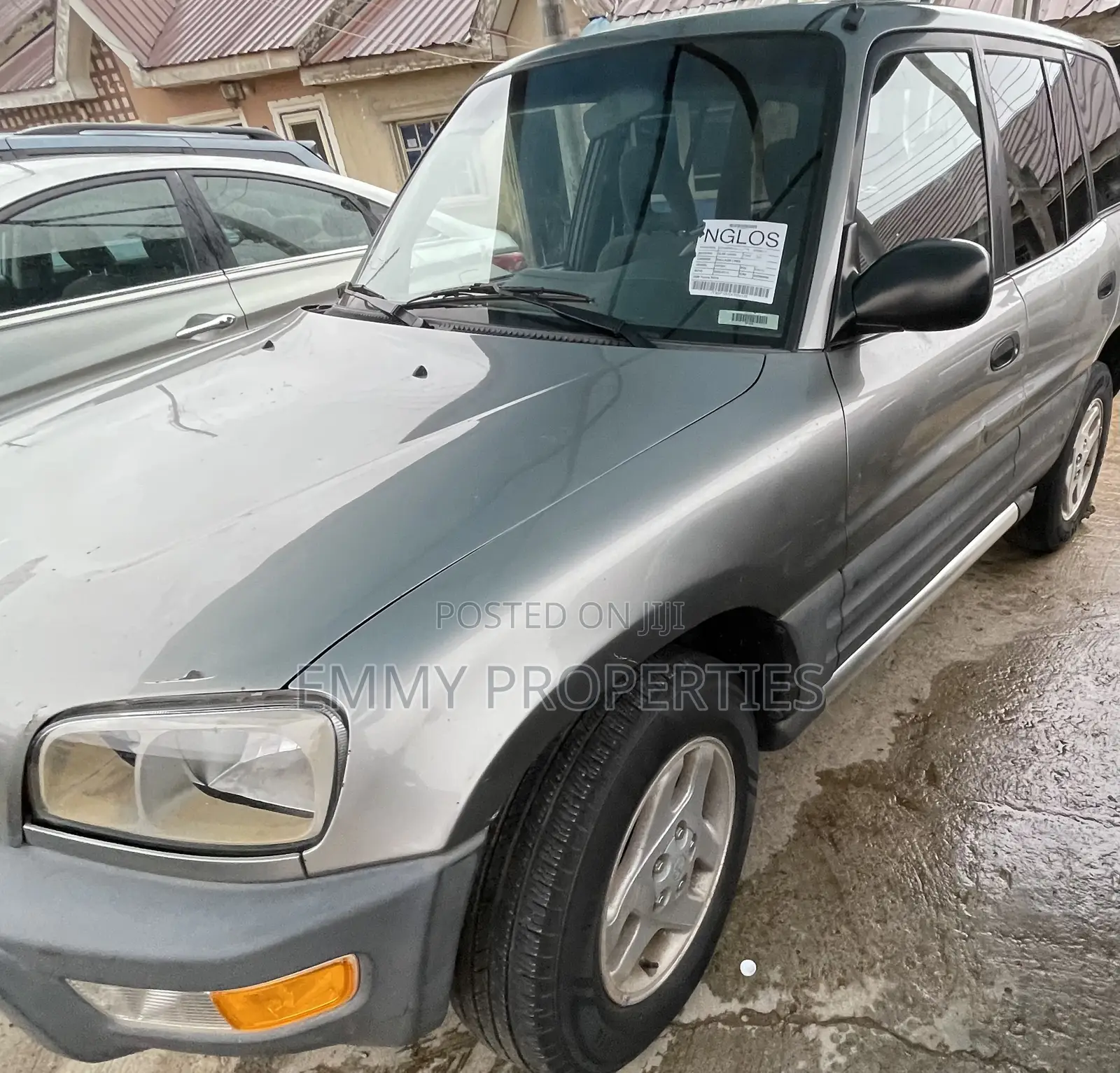 Toyota RAV4 Automatic 2000 Gray
