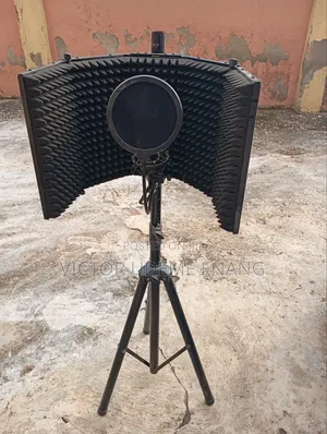 Vocal Booth With Pop Filter Stand