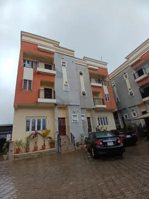 4bdrm Duplex in Guzape District for sale