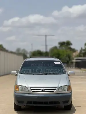 Toyota Sienna 2006 Silver