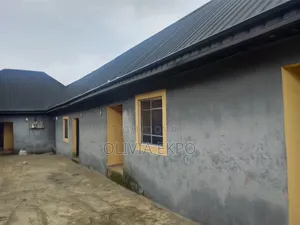 Furnished 1bdrm Bungalow in Isiu, Adamo for rent