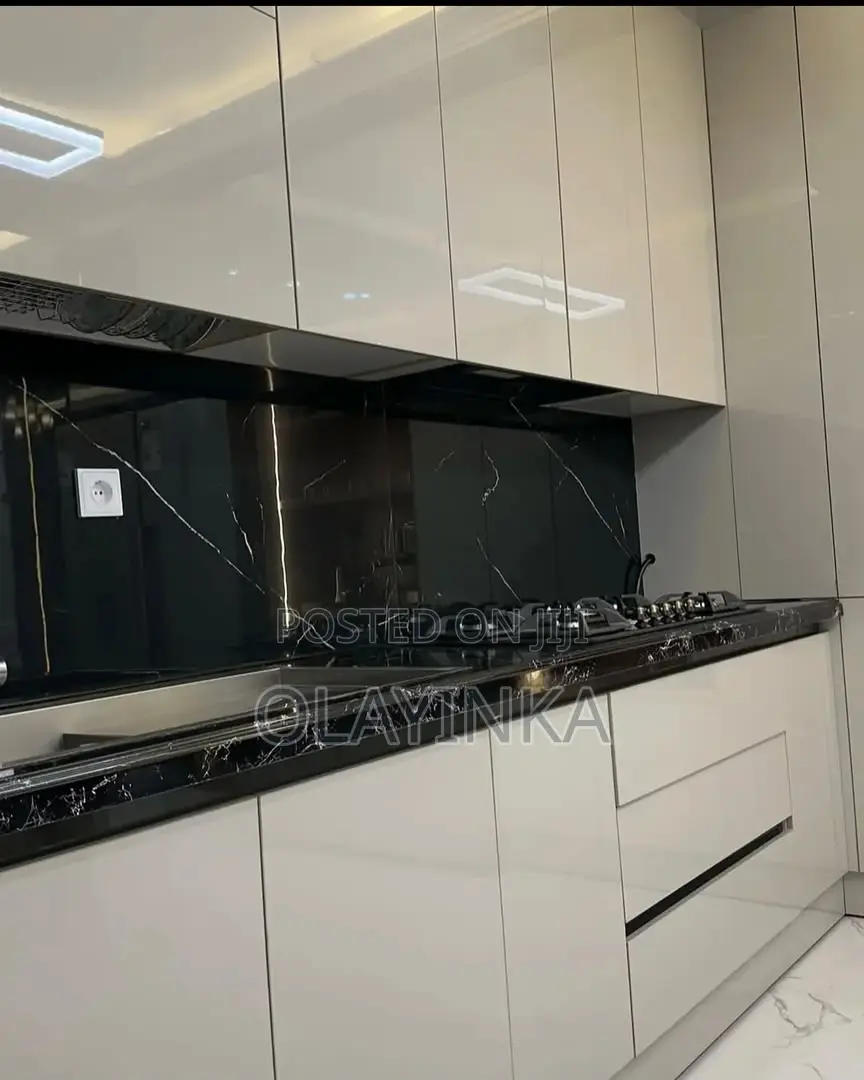 Luxury Custom Kitchen Cabinets | Premium Quality Modern Design