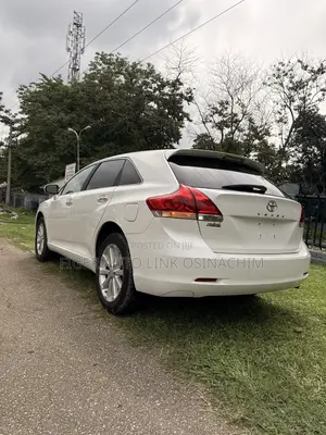 Toyota Venza 2011 White