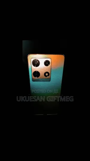 Infinix Note 30 Pro 256 GB Gold