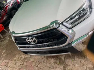 New Toyota Hilux 2025