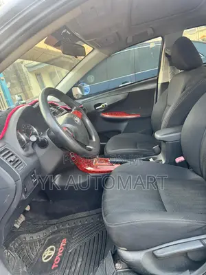 Toyota Corolla 2012 Black