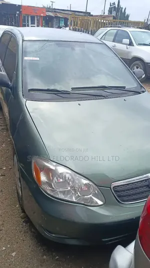 Toyota Corolla 2005 Green