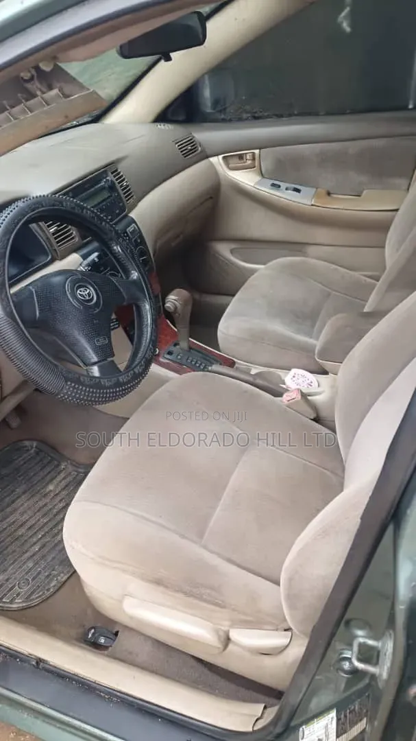 Toyota Corolla 2005 Green