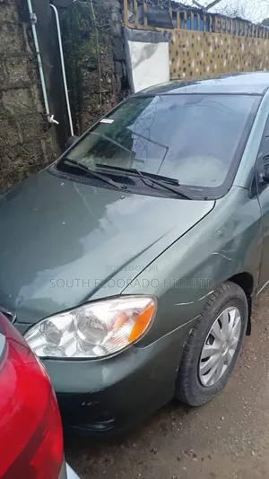 Toyota Corolla 2005 Green
