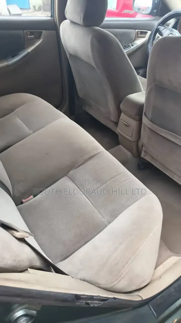 Toyota Corolla 2005 Green