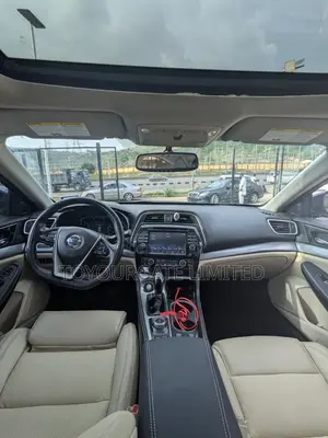 Nissan Maxima 4dr Sedan 2016 Black
