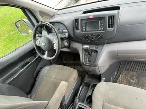 Nissan NV200 2017 Grey