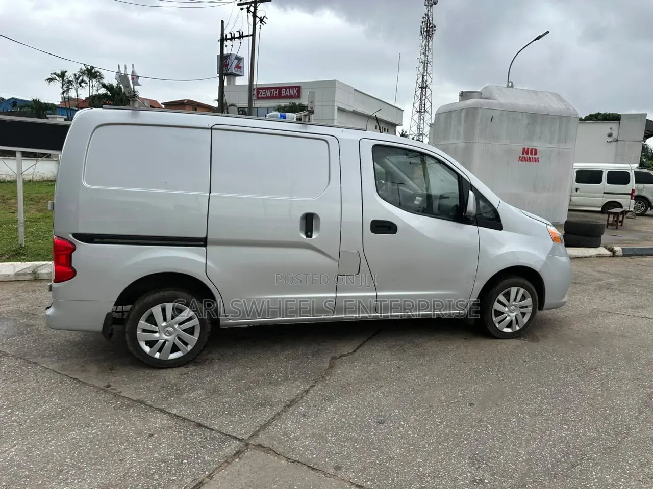 Nissan NV200 2017 Grey