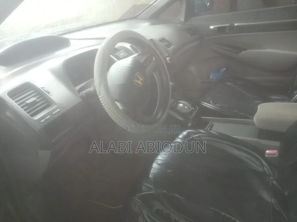 Honda Civic 2011 Gray